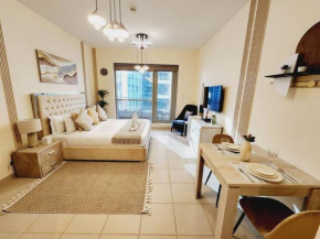 Stylish Studio for rent close To Burj Khalifa at Downtowen Dubai